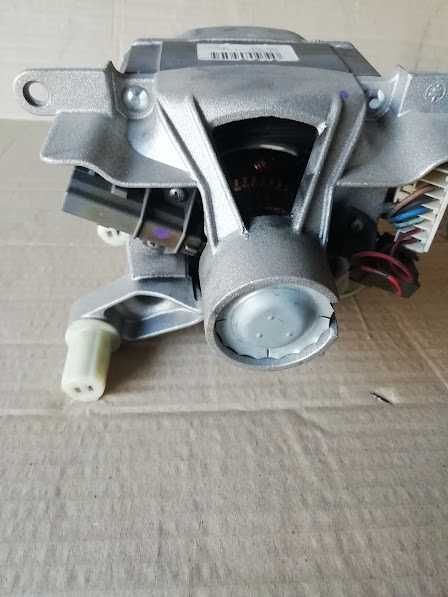 Двигатель Whirlpool С.E.SET MCA 38/64-148/ALB4 для стиральной машины