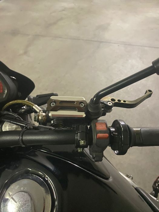 Vendo Honda Falcon NX 400i