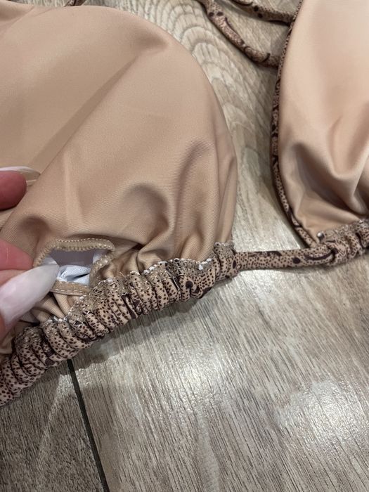 Жіночий бежевий купальник Gucci