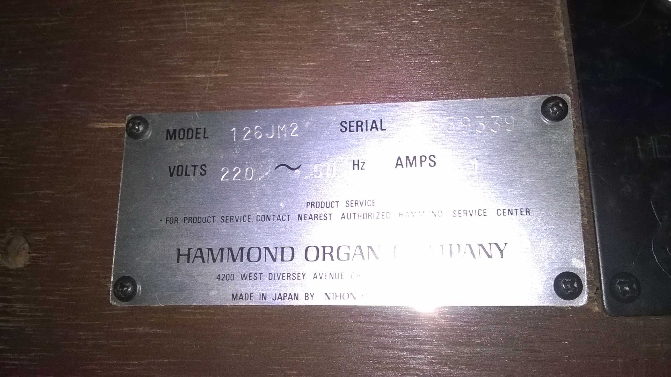 Organy Hammond 126JM2 z Leslie