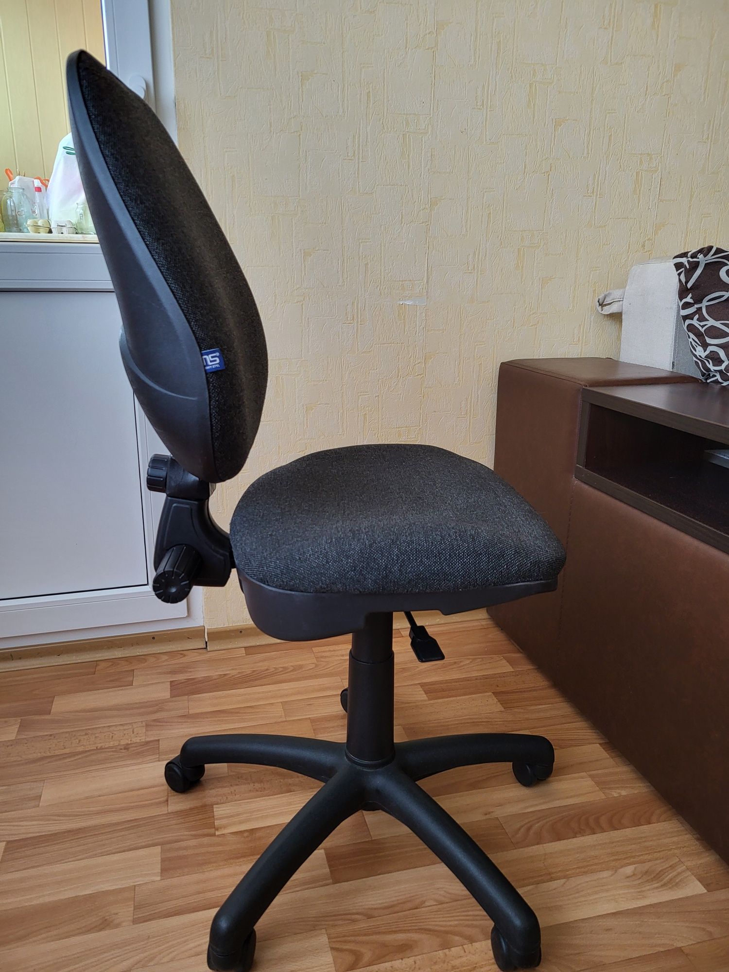 Крісло компьютерне