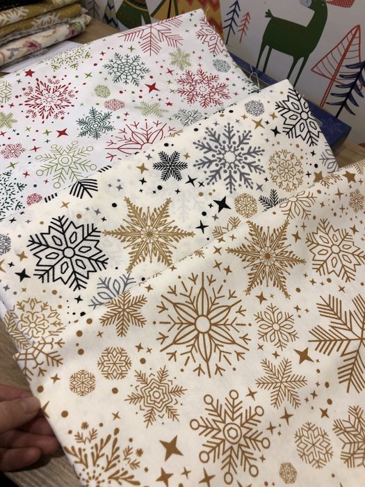 Новорічна скатертина, серветки, ранери, підтврільники, подарунок