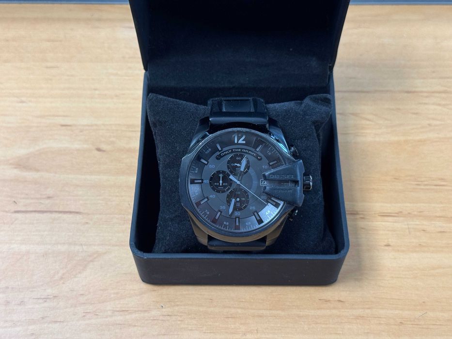 Zegarek Diesel Mega Chief DZ-4378