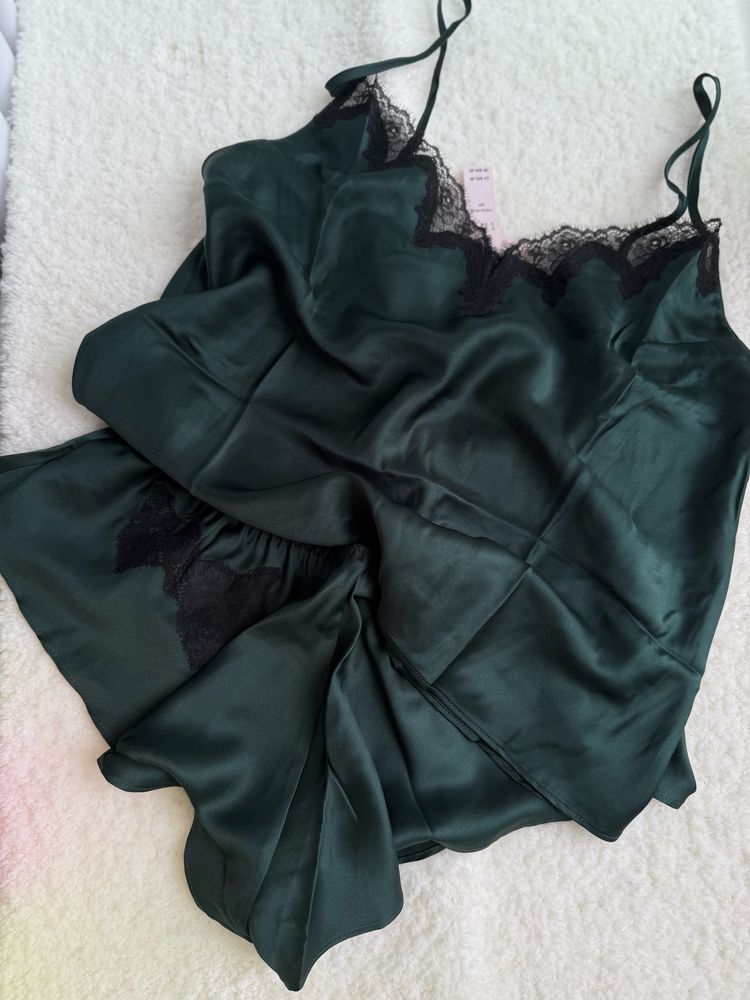 Сатинова піжама Victorias Secret