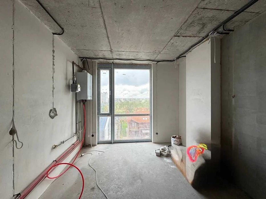 Простора трикімнатна в ЖК "Шоколад" !