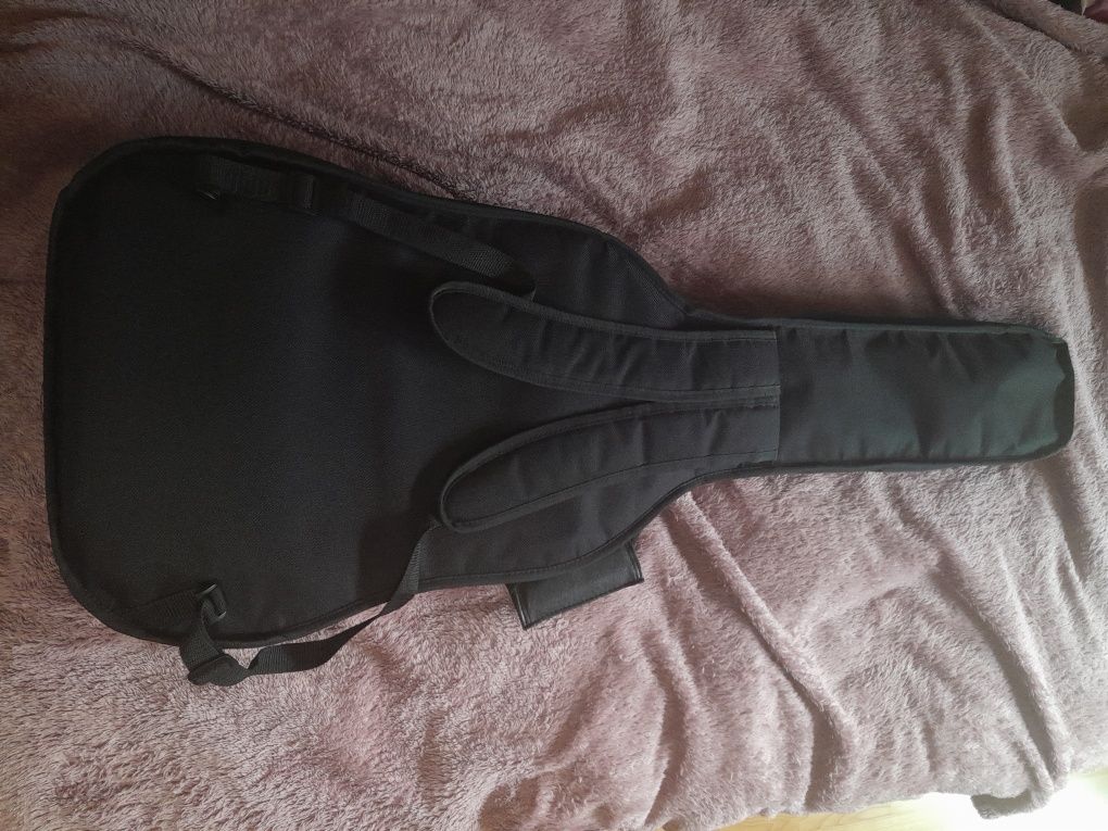 Gitara klasyczna 4/4 + futerał