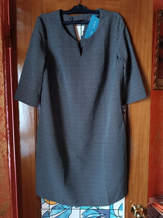 Плаття коротке жіноче