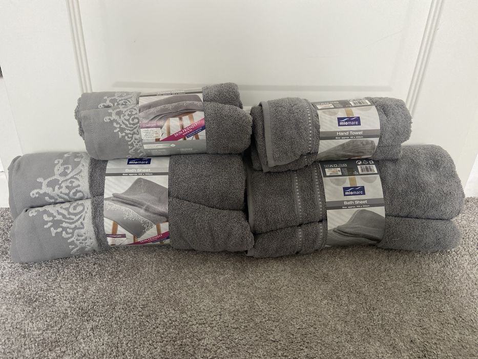 4 x ręczniki 2 x  kąpielowe i 2 x do rąk prezent święta NOWE Lidl