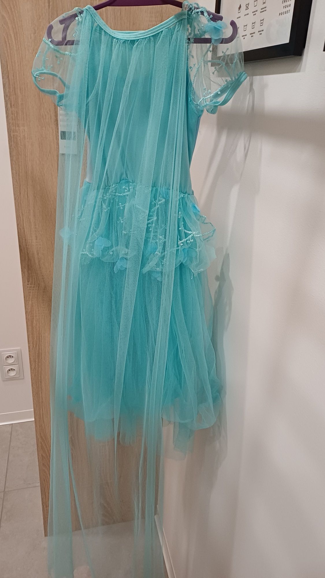 Sukienka przebranie ELSA Frozen z trenem 110-120