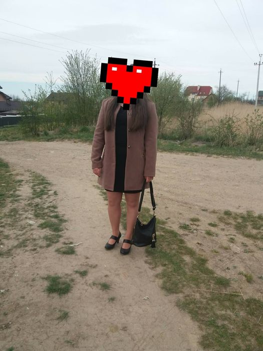 Кашемірове пальто 48 р 250 грн