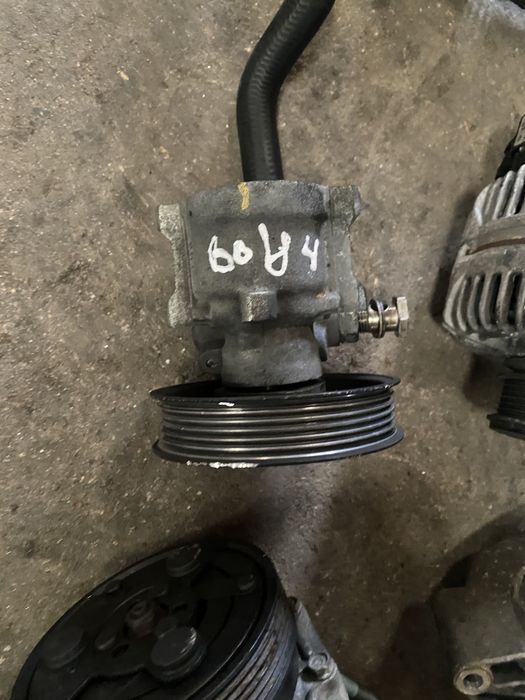 Bomba direção golf 4