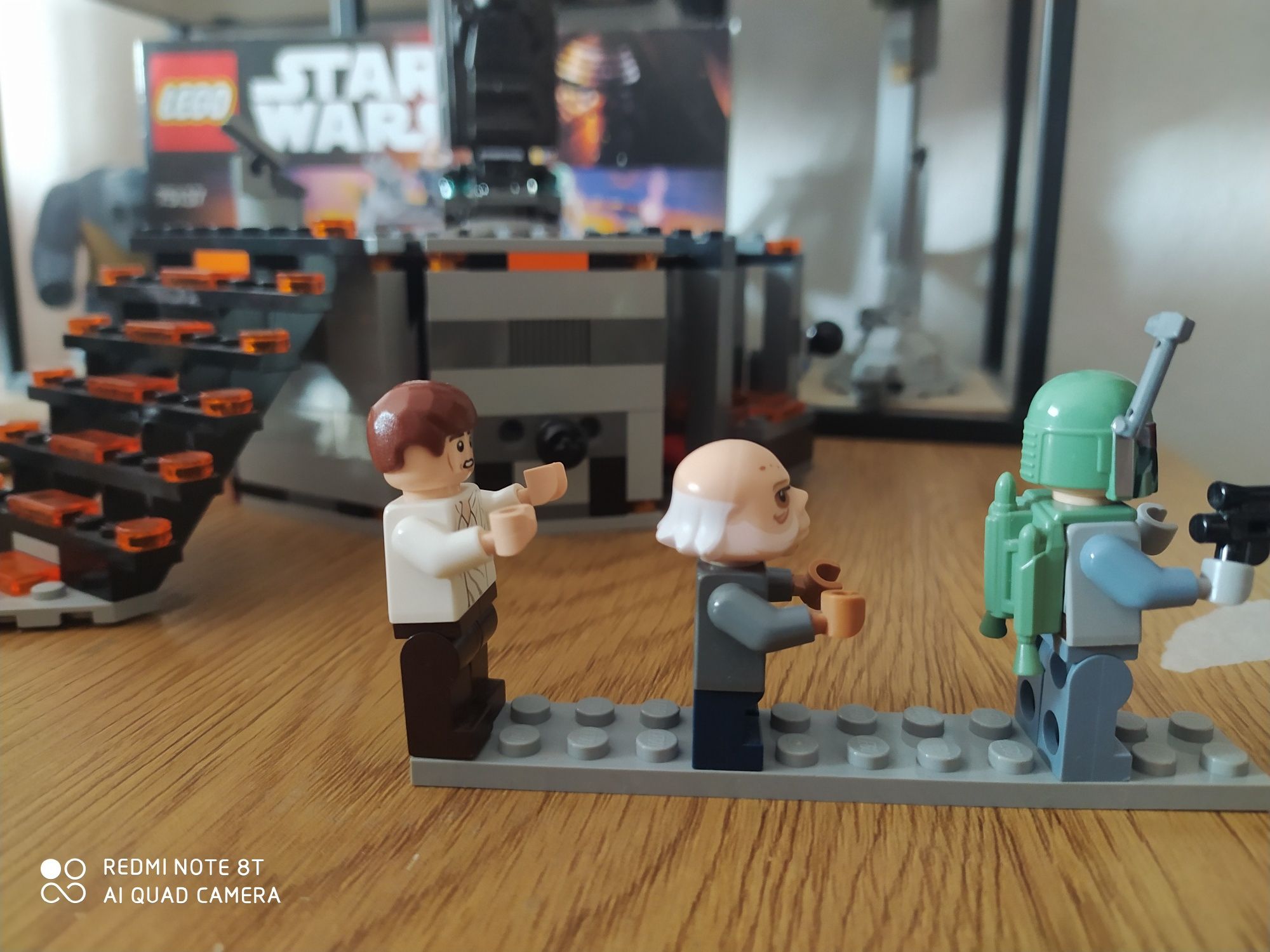 Lego star wars 75137