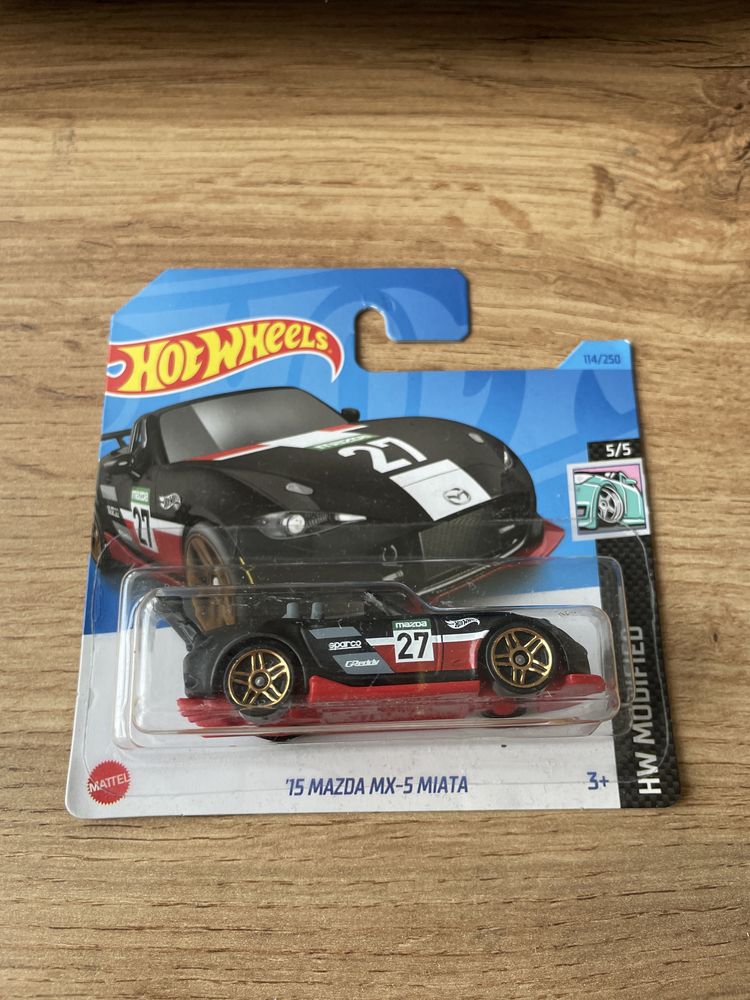 Hot wheels 15 mazda mx-5 miata