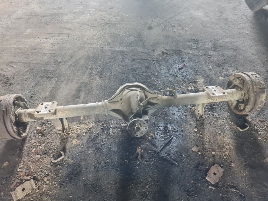 Tylny most Ford Transit 2005r