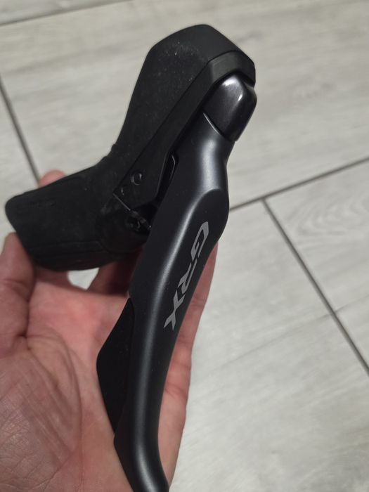 Klamkomanetki hydrauliczne SHIMANO GRX ST-RX820