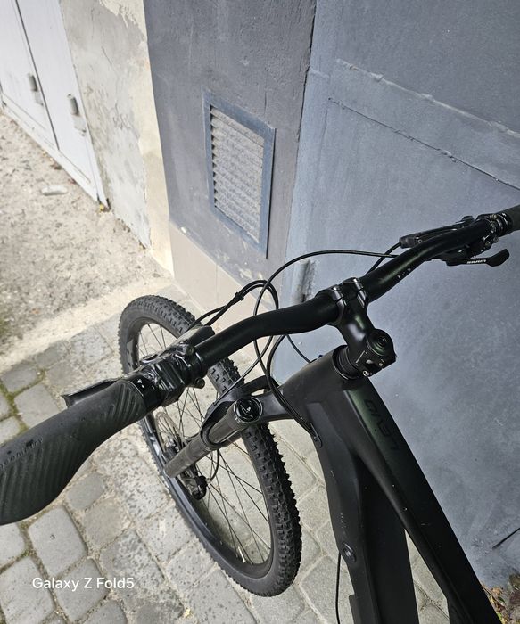 Електро велосипед двох підвісний Specialized turbo levo