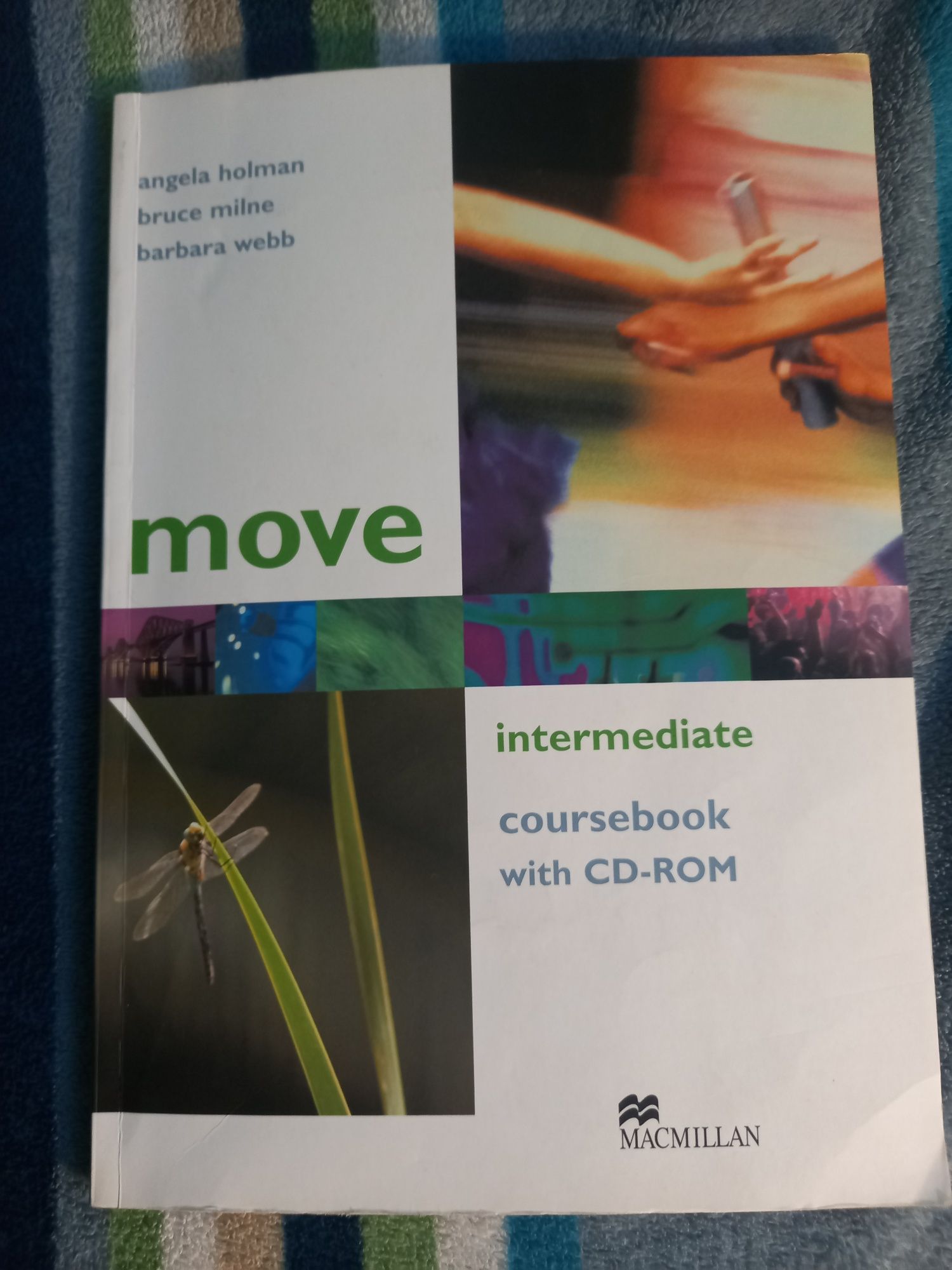 Move intermediate coursebook with CD-ROM