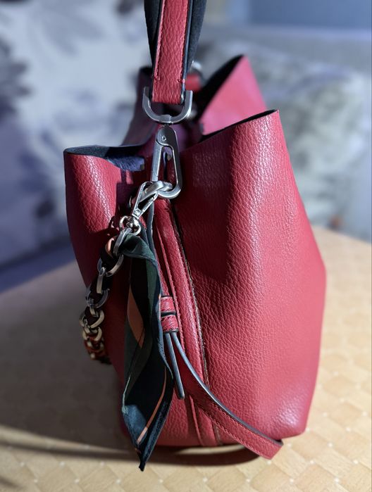 Червона сумка Calvin Klein оригінальна