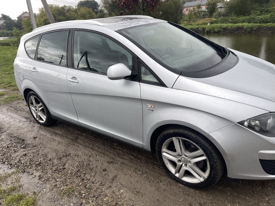 автомобіль seat altea xl