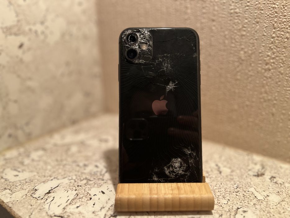 iPhone 11 64Gb black