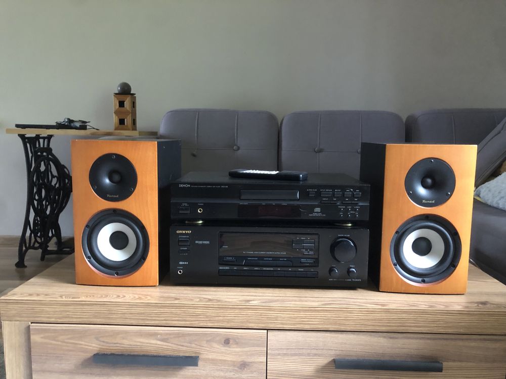 Amplituner ONKYO z odtwarzaczem CD DENON + kolumny TONSIL