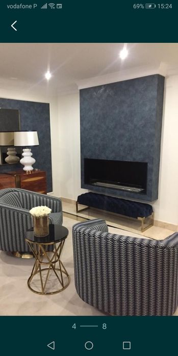 Colocação de papel de parede