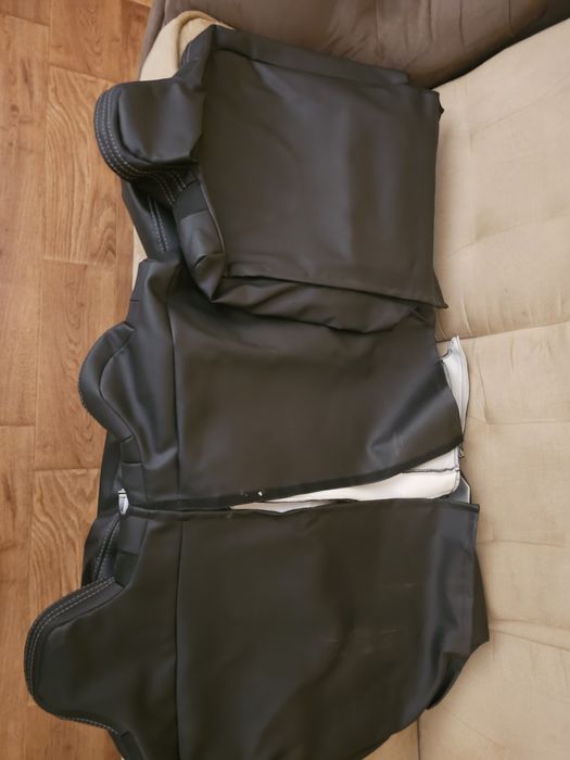 Преміум-чохли для сидінь Tesla Model X (з 2015 р.) - серія Leather Sty