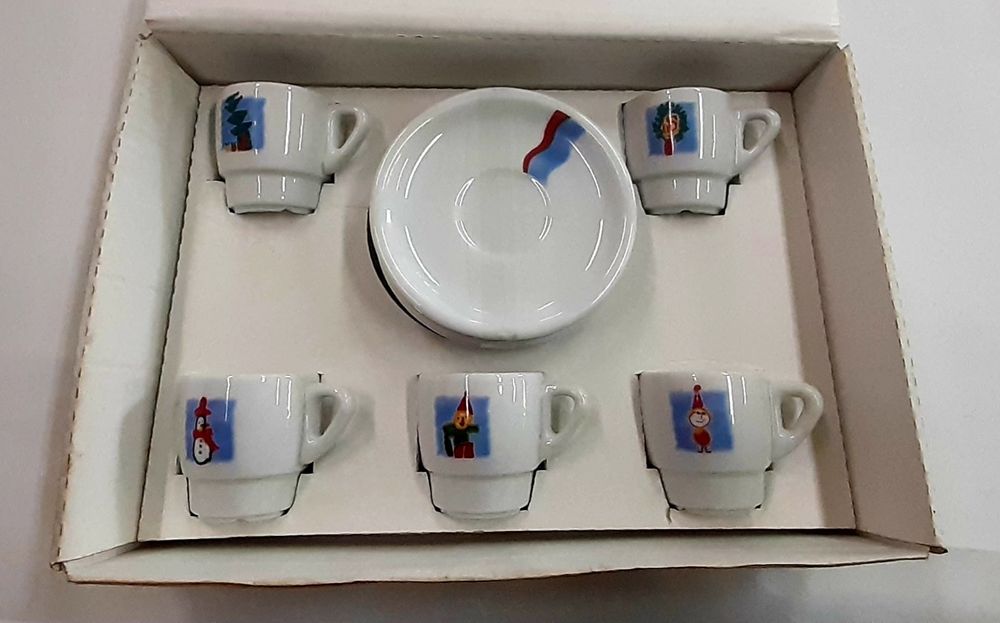 Chávenas de café Delta Natal 95