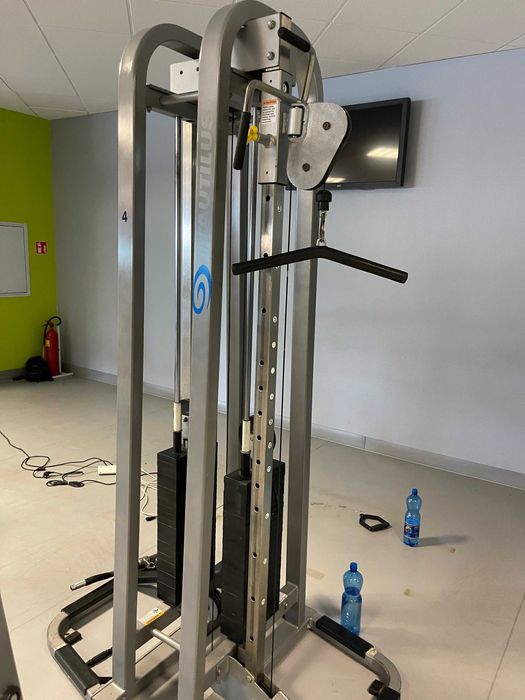 Nautlius Wyciąg wielofunkcyjny Life Fitness Precor Siłownia