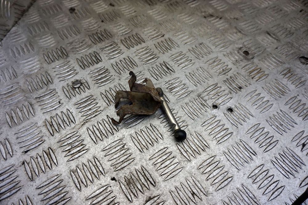 CZUJNIK POZIOMOWANIA XENON PASSAT B6  VOLKSWAGEN 2005-2010