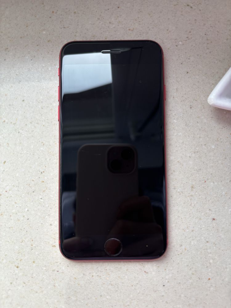 iPhone SE 2020.