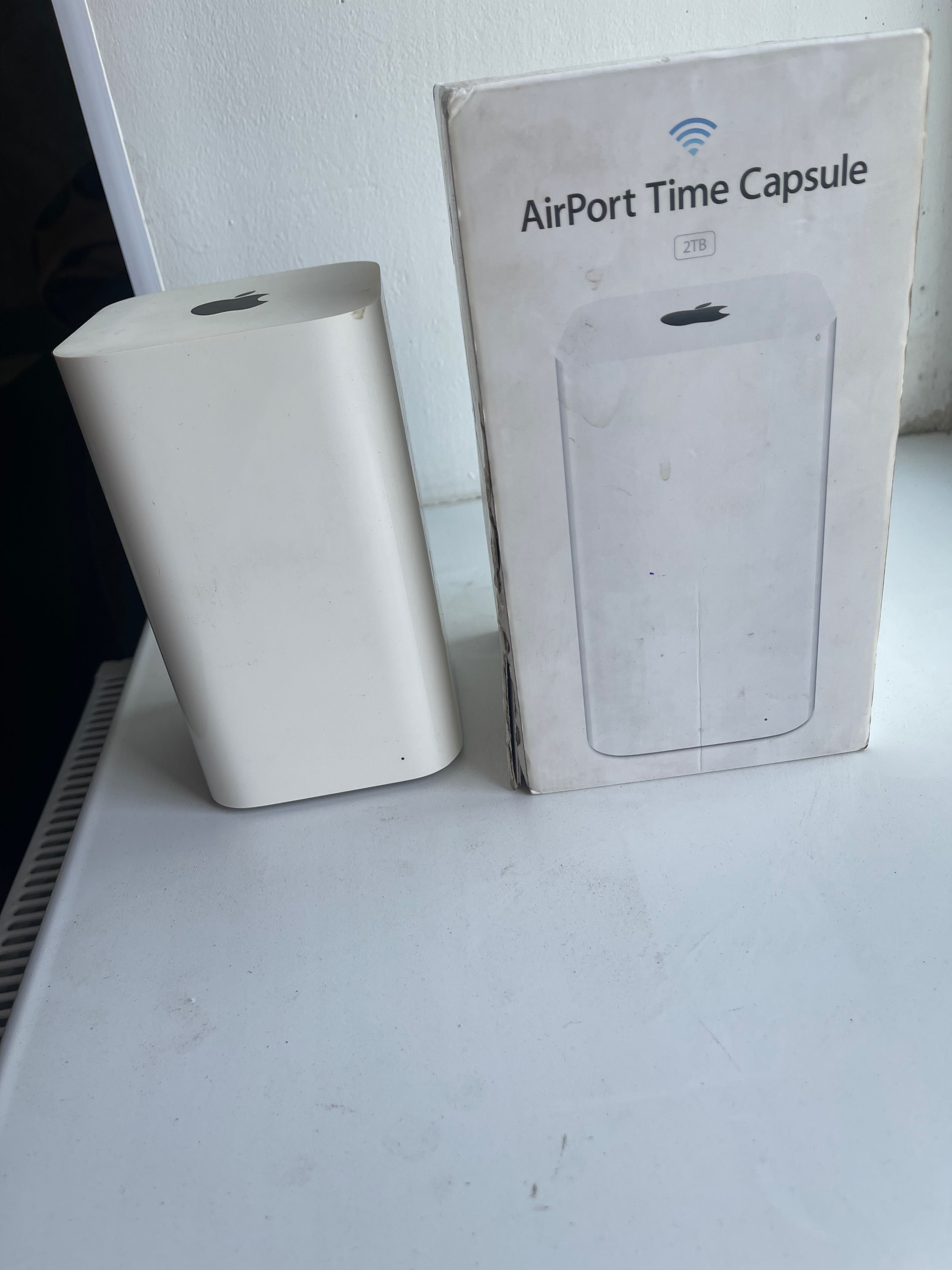 WiFI роутер Apple Time Capsule A1470 2tb ME177