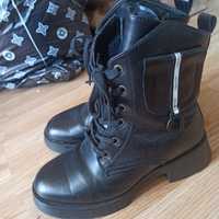 Buty botki r. 35