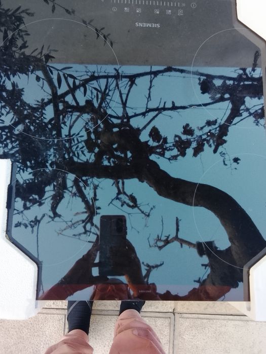 Vende se placa vidrocerâmica e forno elétrico novo,a estrear