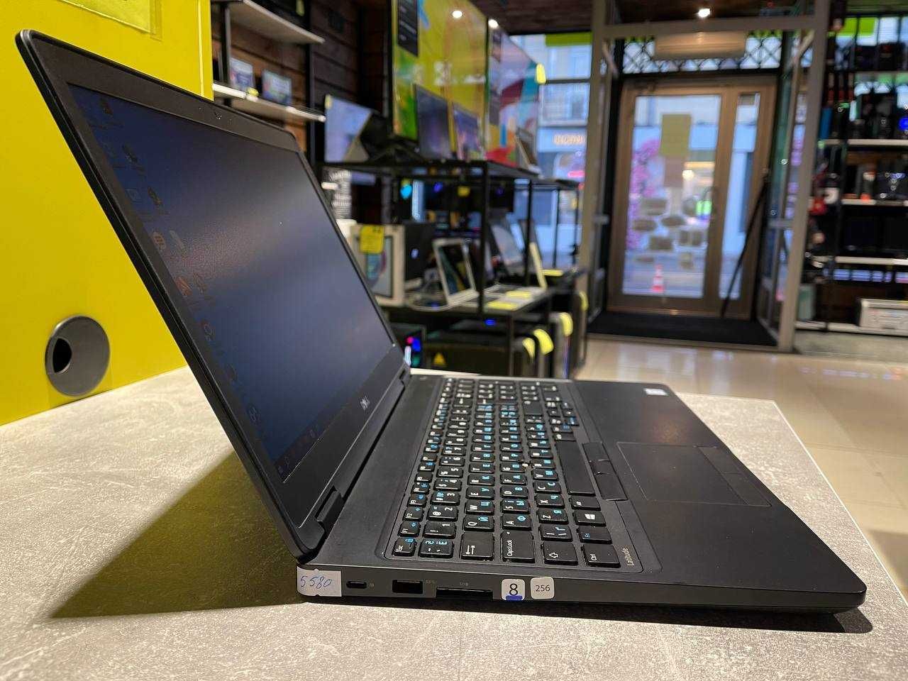 Ноутбук Dell 5580 ∎сенсорный IPS экран ∎i5-7200U ∎DDR4-8GB ∎SSD-240GB