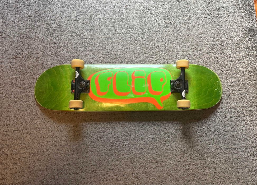 Skate como novo! Tensor, Bones, Spitfire, Flip