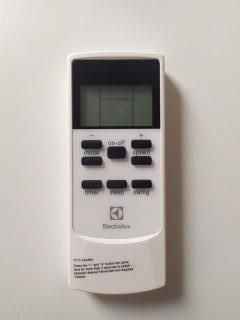 Klimatyzator przenośny Electrolux EXP26U338HW z funkcją grzania