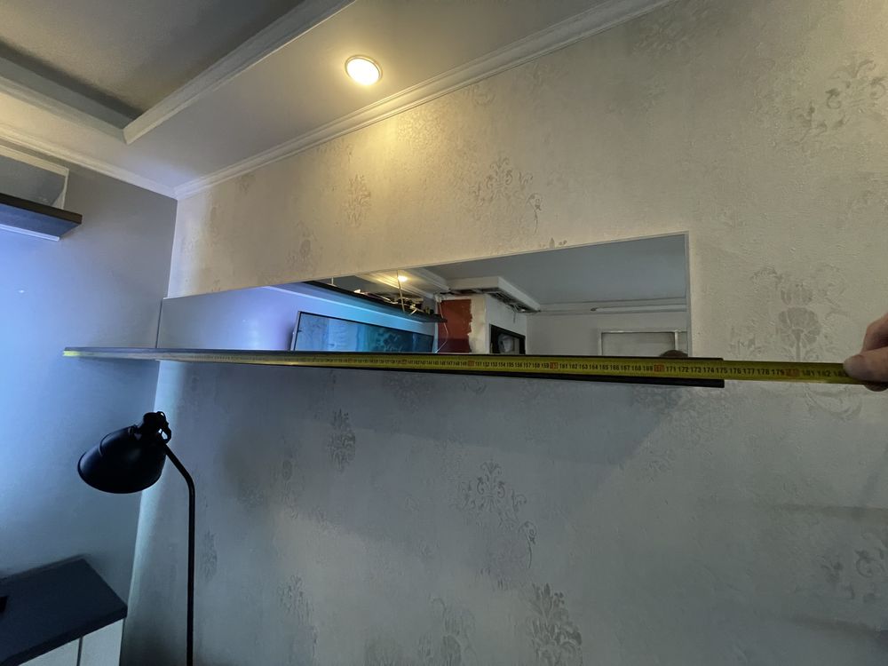 Masywna Półka Antwerpen Wisząca Lustro 175cm