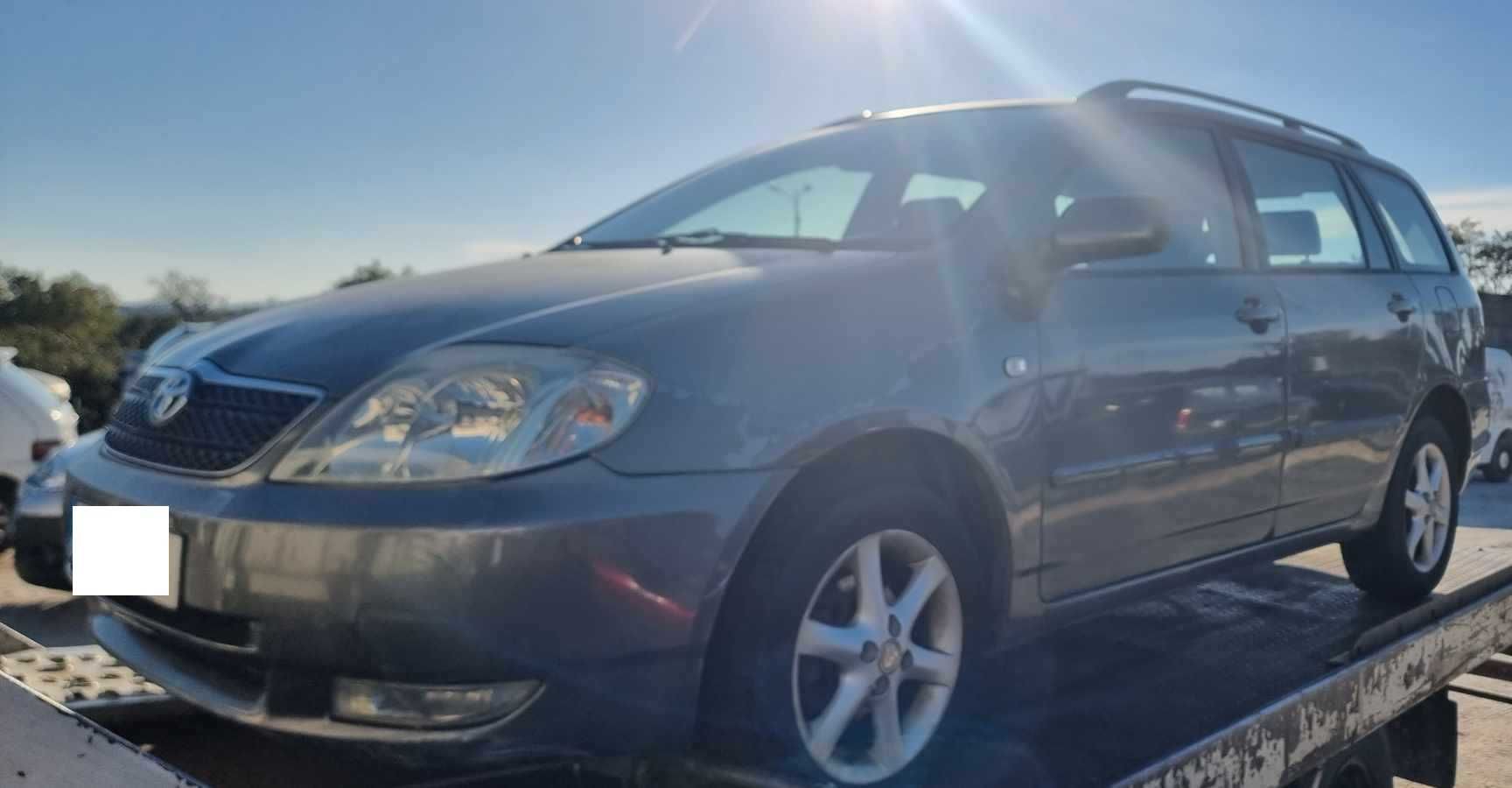 Para peças Toyota Corolla Combi 1.6 VVT-I ano 2003