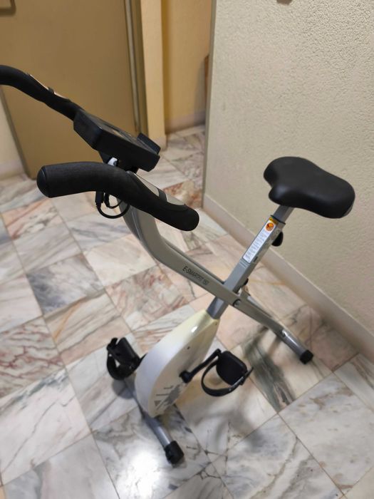 Bicicleta Estática E-FIT digital