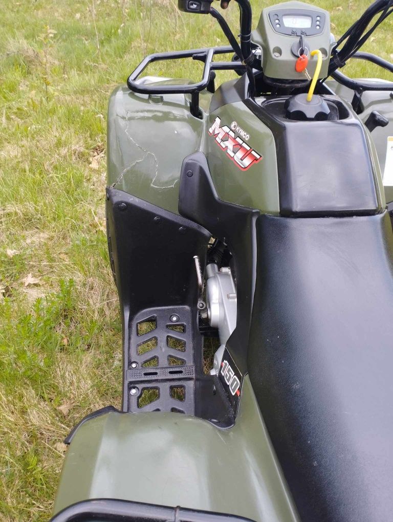 Quad  kymco 150.