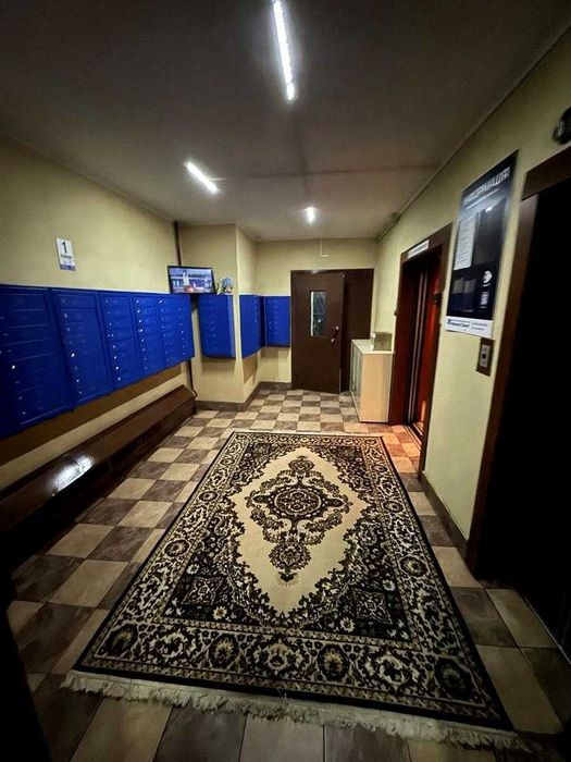 Продам 2 к вул Червоної Калини 22  Троещина