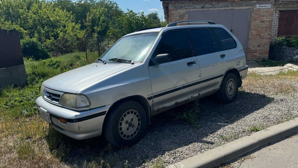 Продам авто.Кіа pride універсал 2000рік.1.3 бензин/газ.