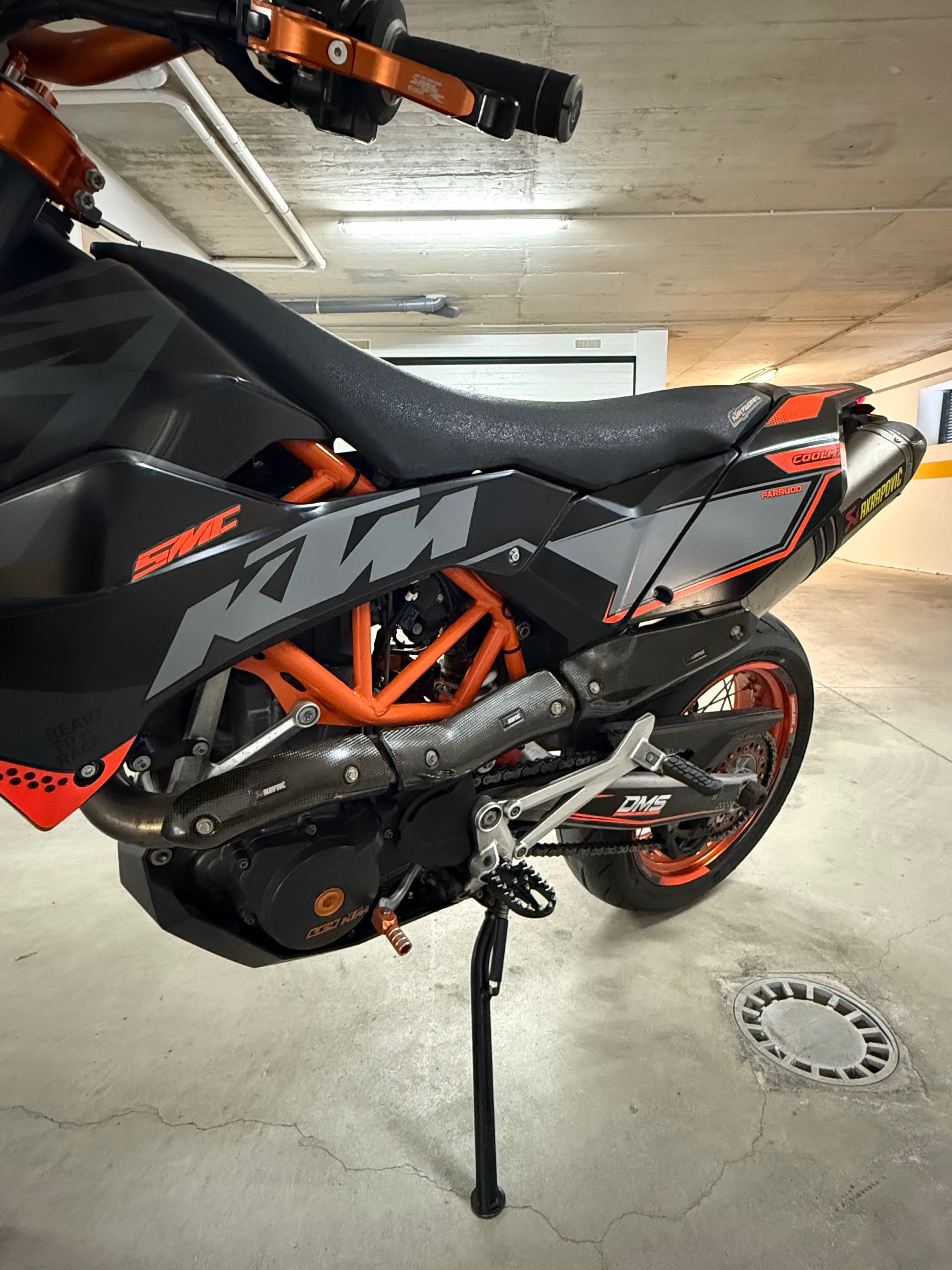 Ktm 690 R super motard