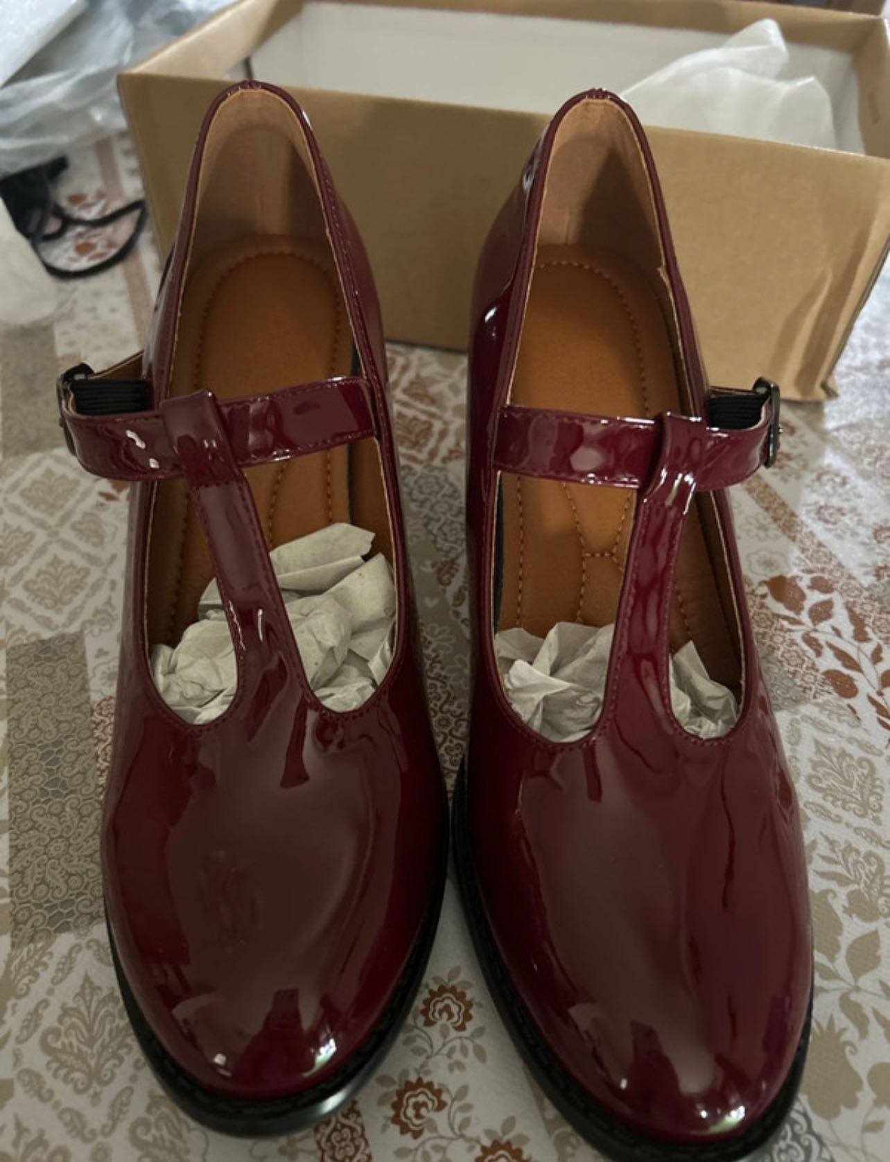 Sapatos Senhora nunca usados!