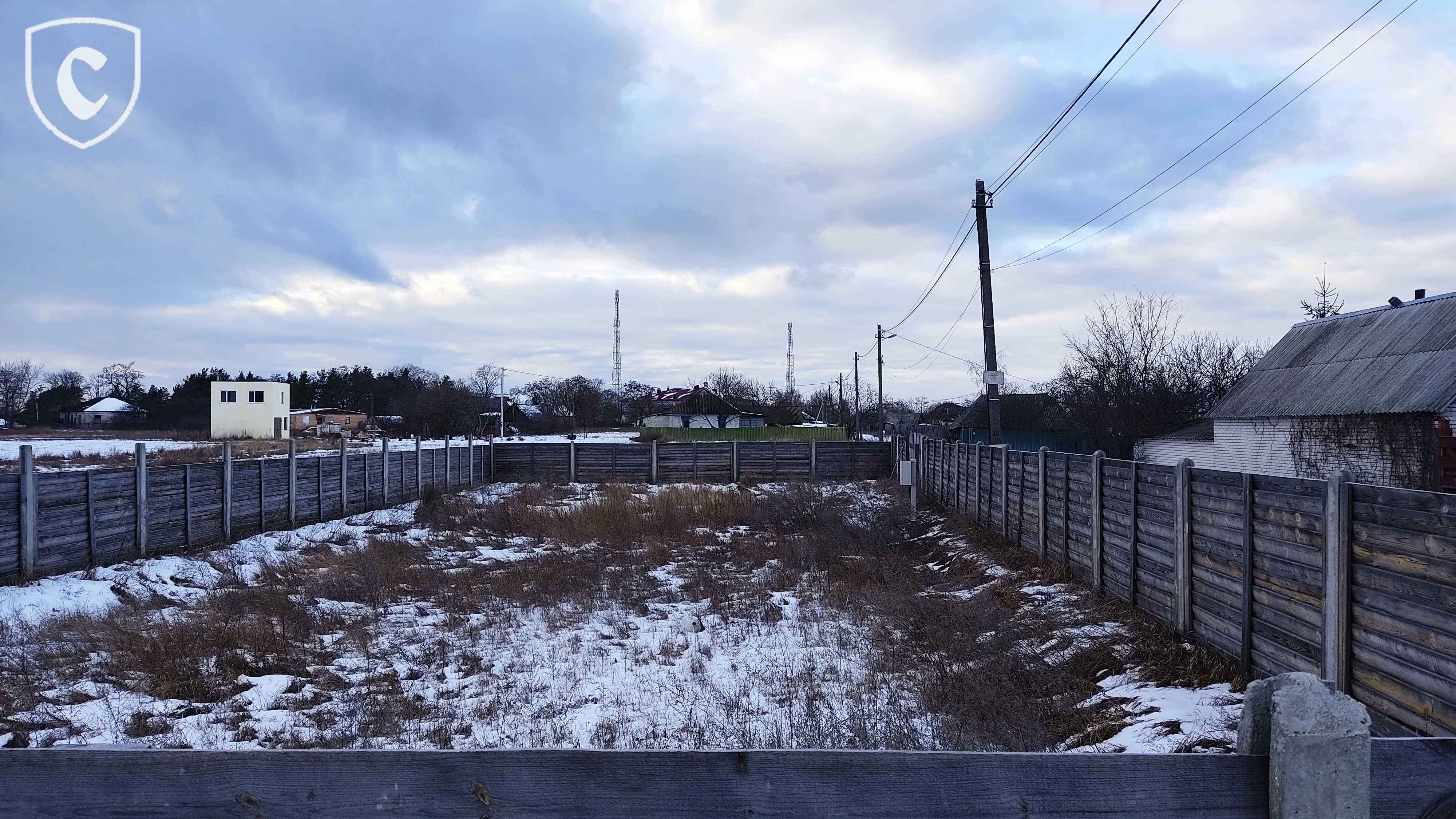 Фасадна ділянка в селі Жукин, Вишгородського району