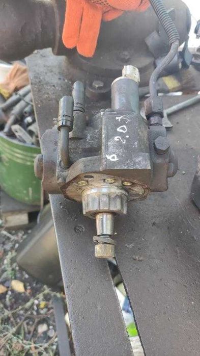 ТНВД, топливный насос Mazda 6  2.0d