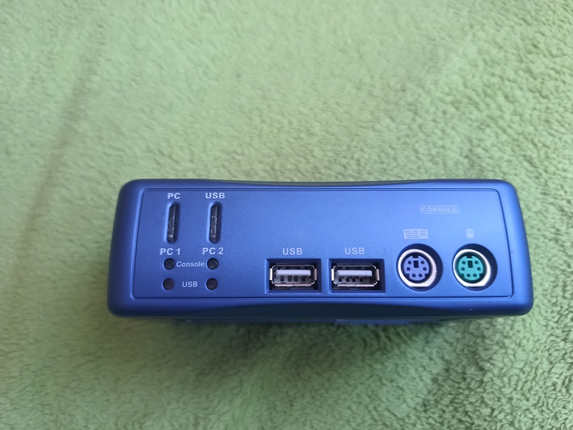 Trendnet Tk 210k zestaw 2 portowego przełącznika Ps/2 plus USB Kvm