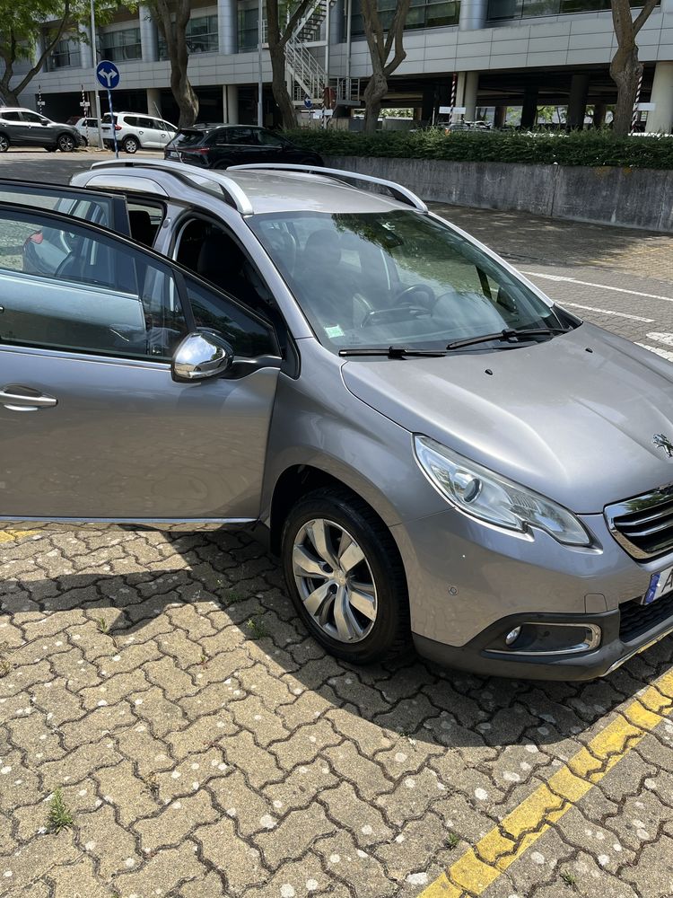 Peugeot 2008 1.2 PureTech Allure 2016
