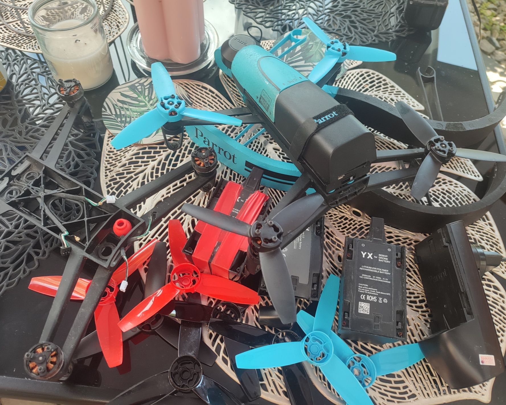 Dron Parrot seria 1